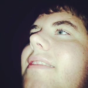 Meet your Posher, Justin